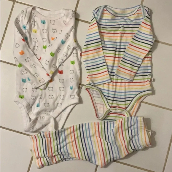 Baby Gap PJ’s Bundle size 6-12 mos pants 12-18 mos - Picture 1 of 8